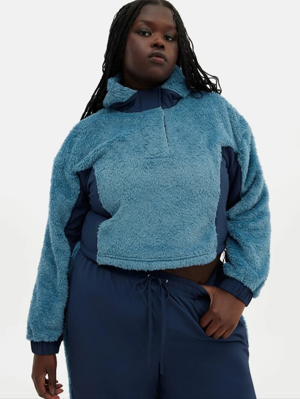 Girlfriend Collective Cascade Recycled Fleece Cropped